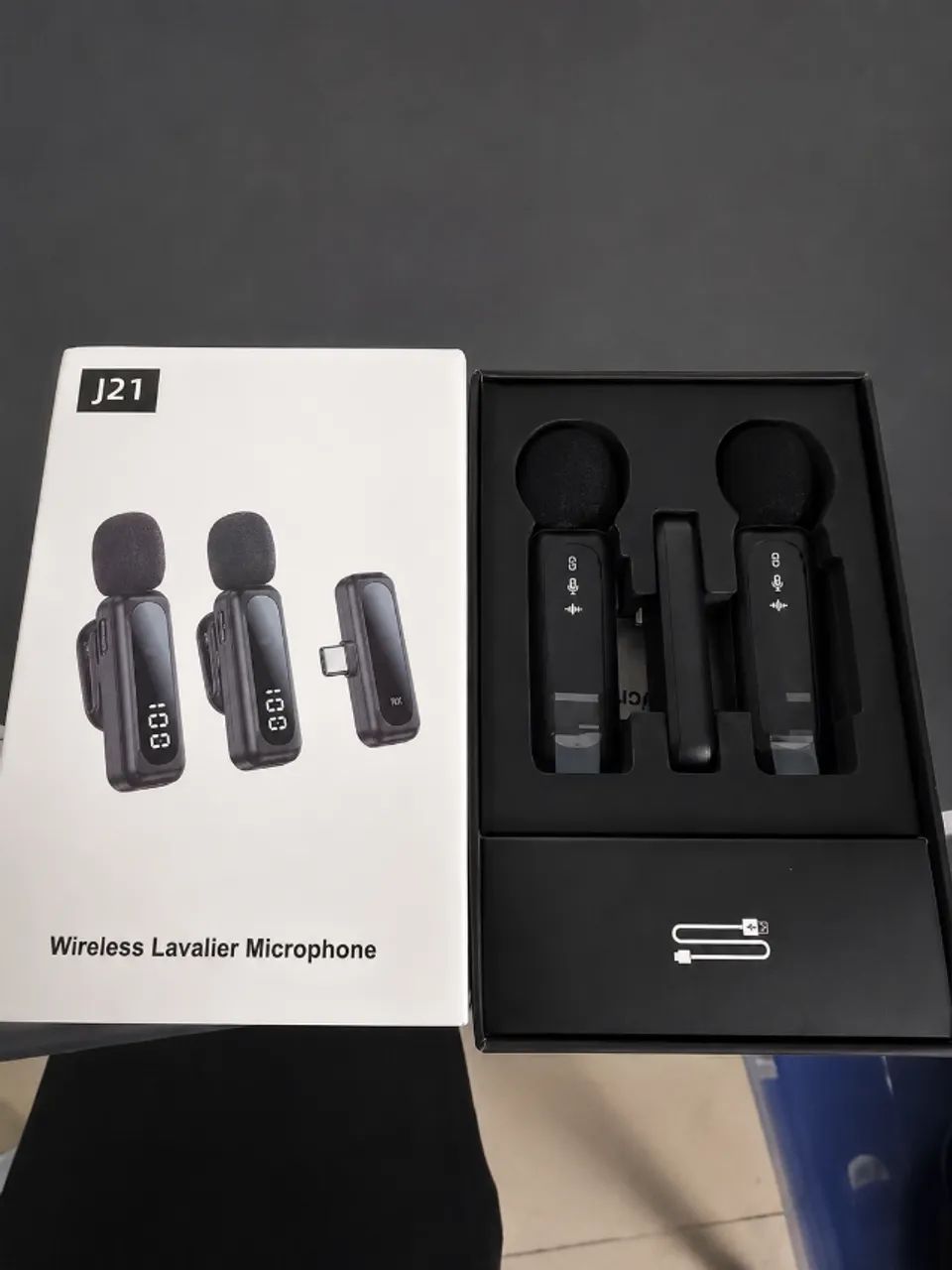 Microfone de Lapela Sem Fio - Kit Duplo - Para Celulares - Novo - Foto 2