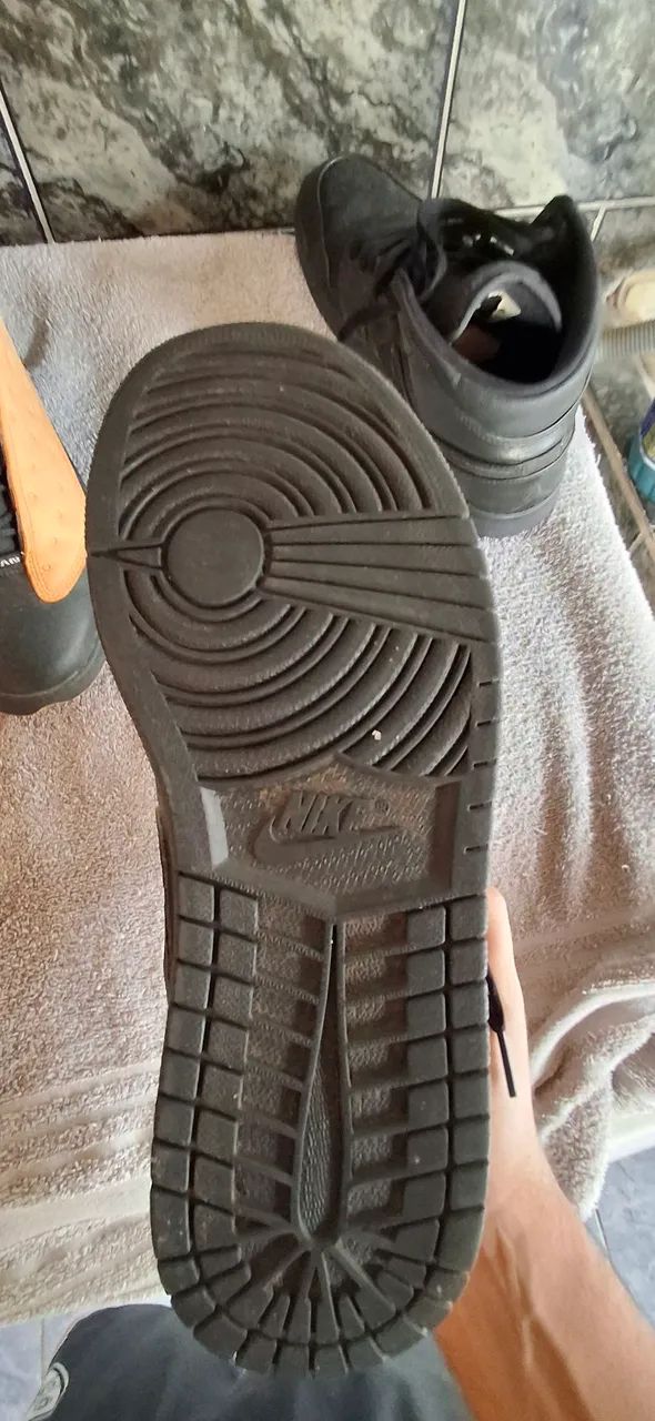 AIR JORDAN 1 MID - Foto 3