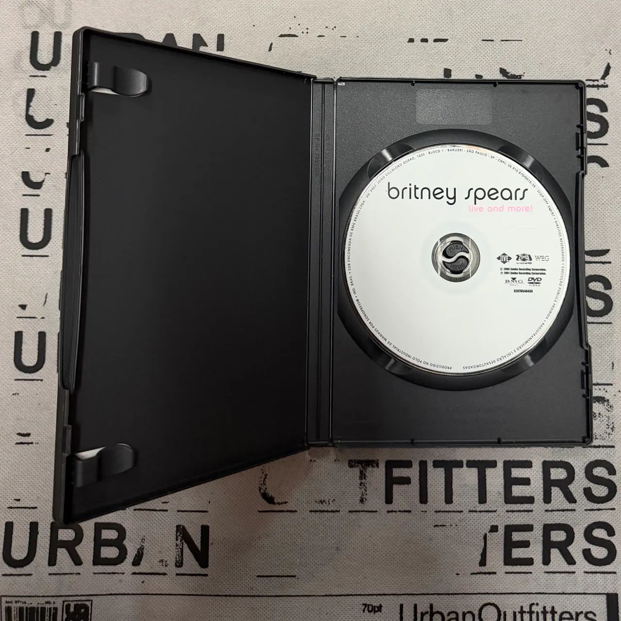 DVD Britney Spears - Live and More (USADO) - Foto 2