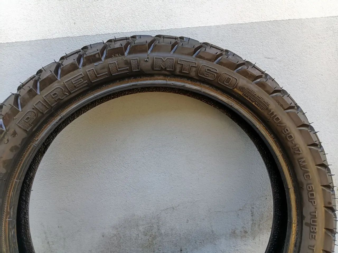 Pneu traseiro Bros - Foto 2
