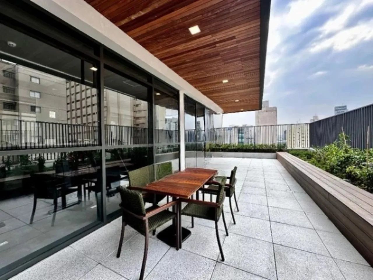 VERSA BROOKLIN - EXCELENTE OPORTUNIDADE PARA ALUGUEL NO AIRBNB OU MORADIA A 200 METROS DO  - Foto 5