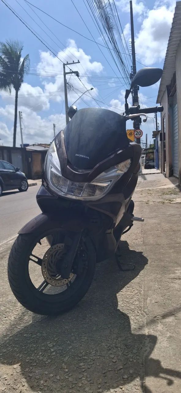 Honda PCX 2018 DLX - Foto 2