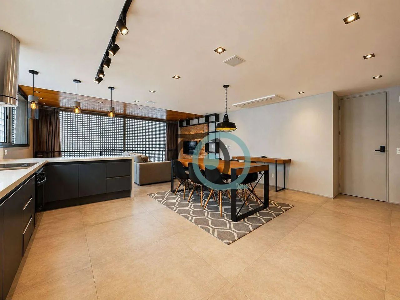 Duplex mobiliado com 2 suítes no Itaim Bibi | Privacidade, segurança e sofisticação em um  - Foto 2