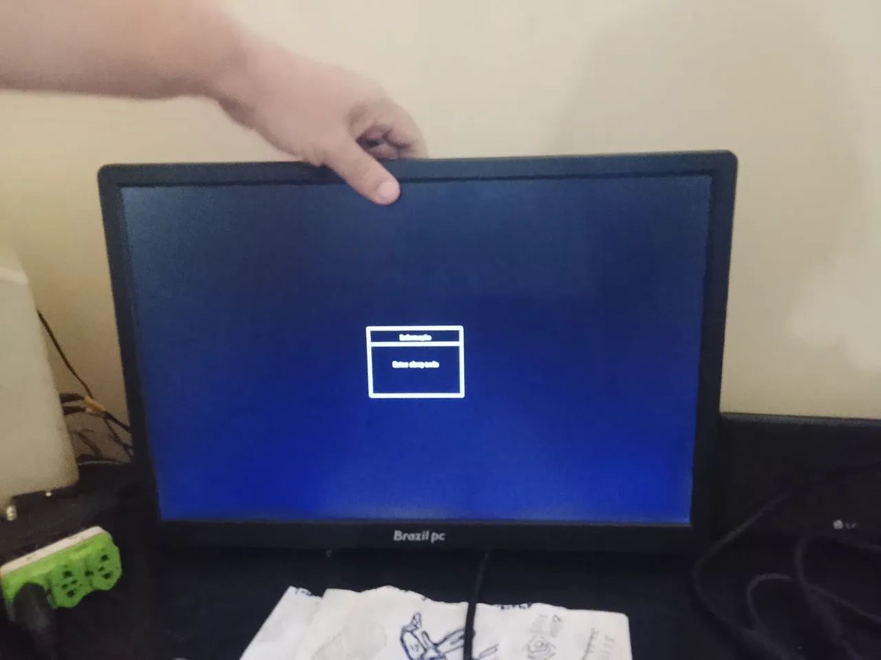 Monitor Brazil 19 led 