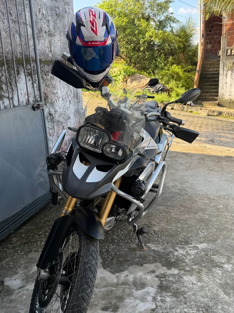 BMW F800 GS TROPHY 2018  - Foto 2