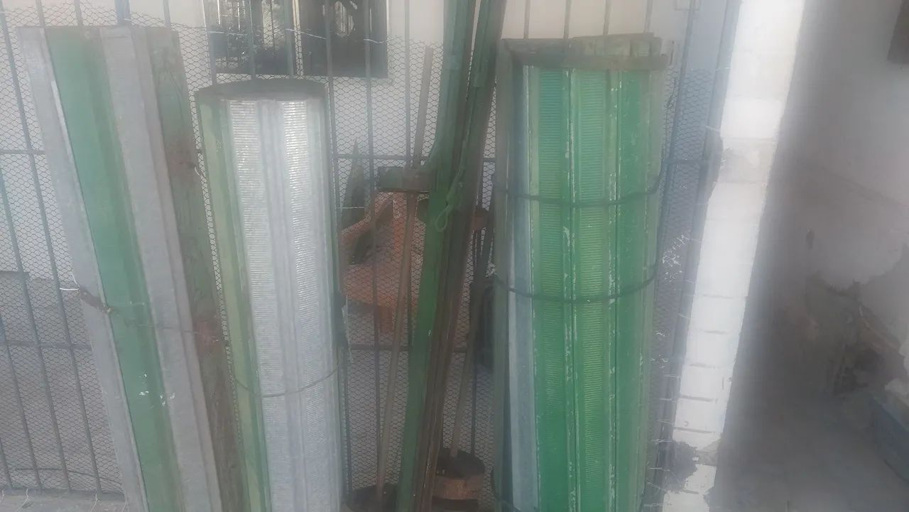 3 Porta de Enrolar completa com as molas  - Foto 5