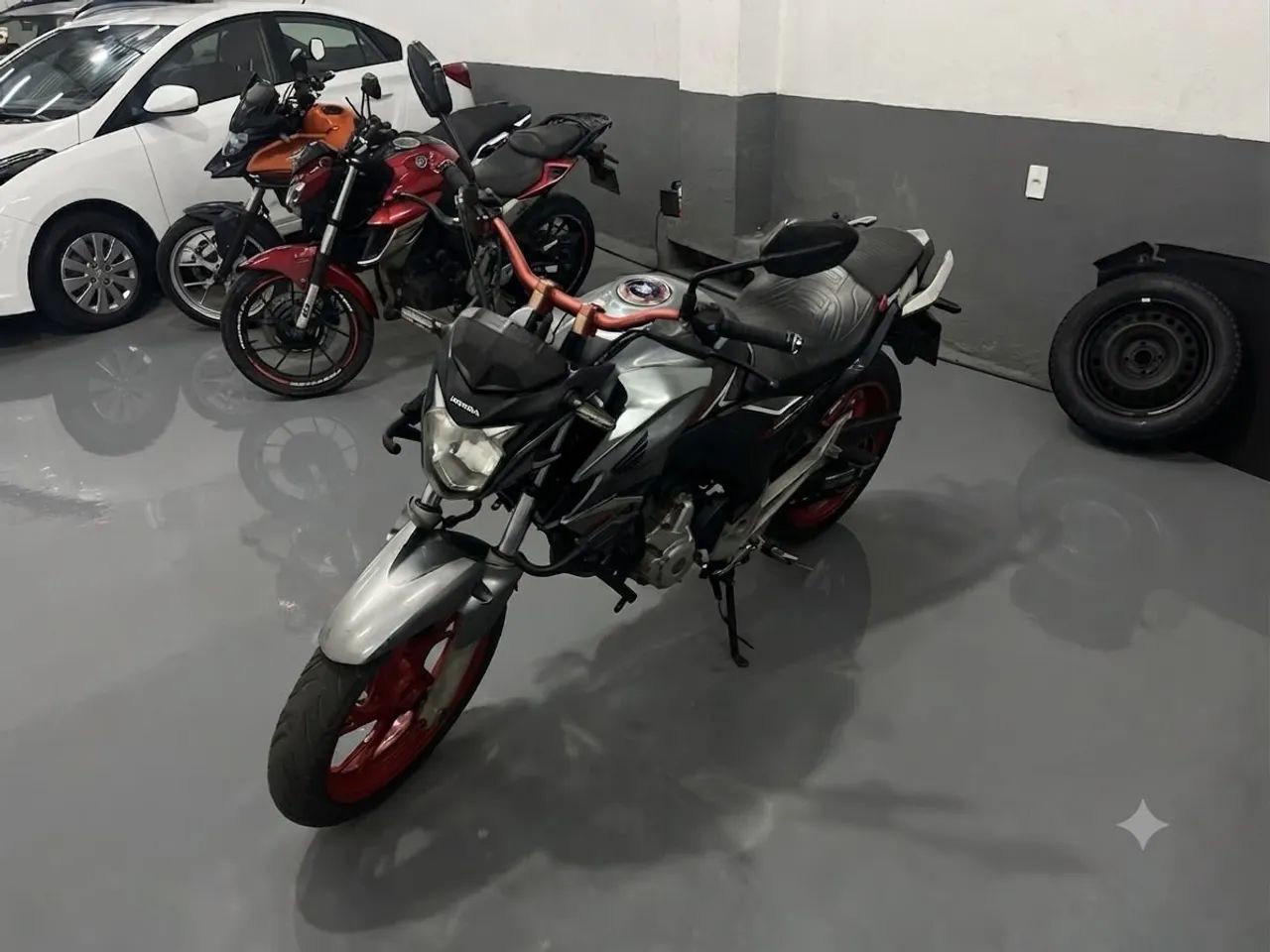 CB 250F Twister  - Foto 4