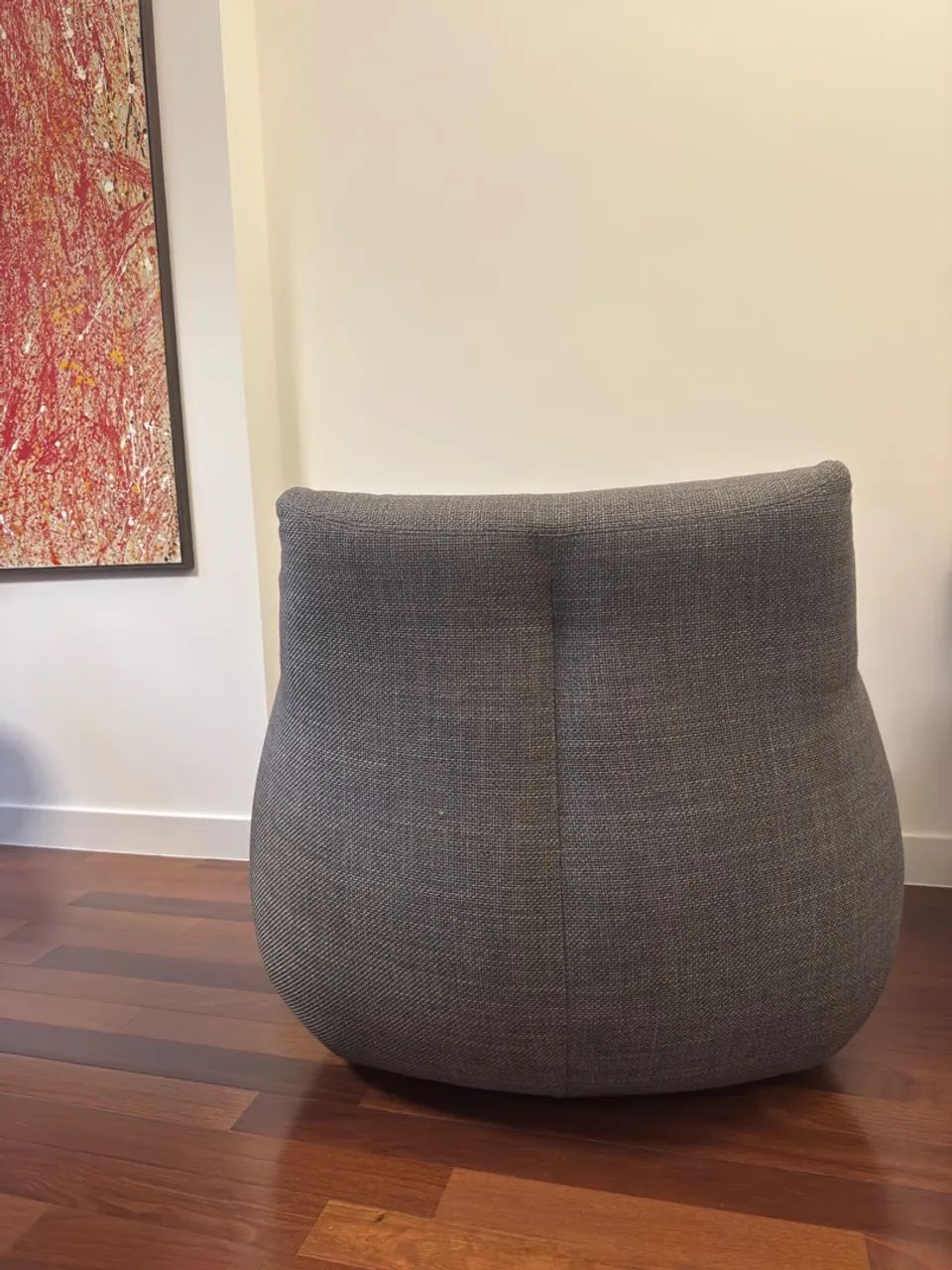 AABSURDO! POLTRONA DE DESIGN. IMPECÁVEL. - Foto 4