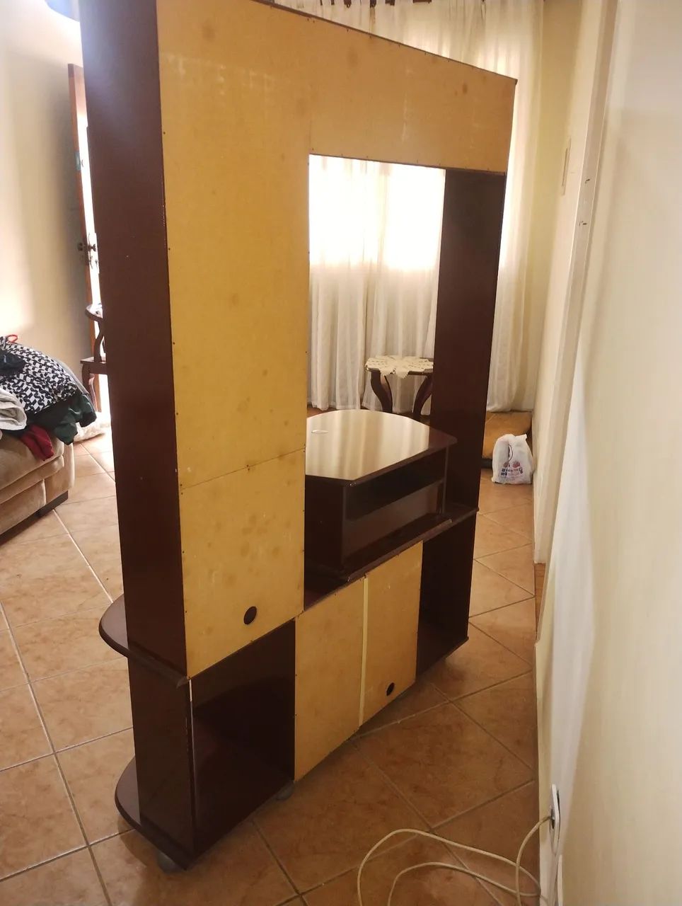 Estante Rack de Sala Mogno Brilhante  - Foto 4