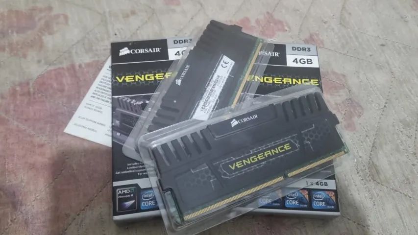 MEMÓRIA CORSAIR VENGEANCE DDR3 8GB (2x4GB) NA CAIXA - Foto 2