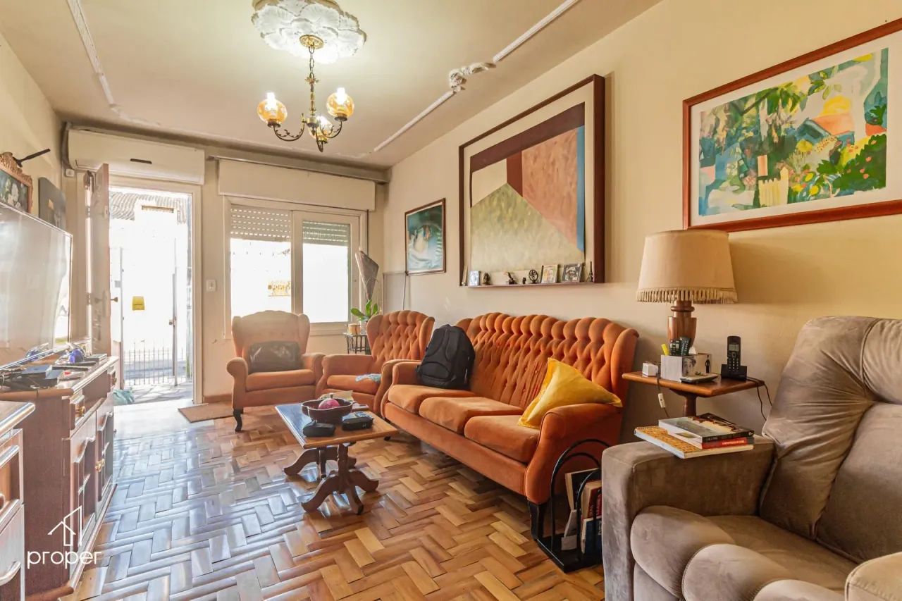 Casa com 3 dormitórios em 175m² à venda - Centro - Pelotas/RS