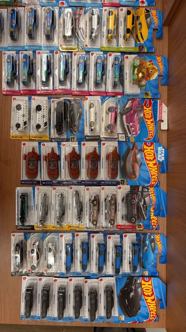 Hot wheels colecionáveis lacrado - Foto 2