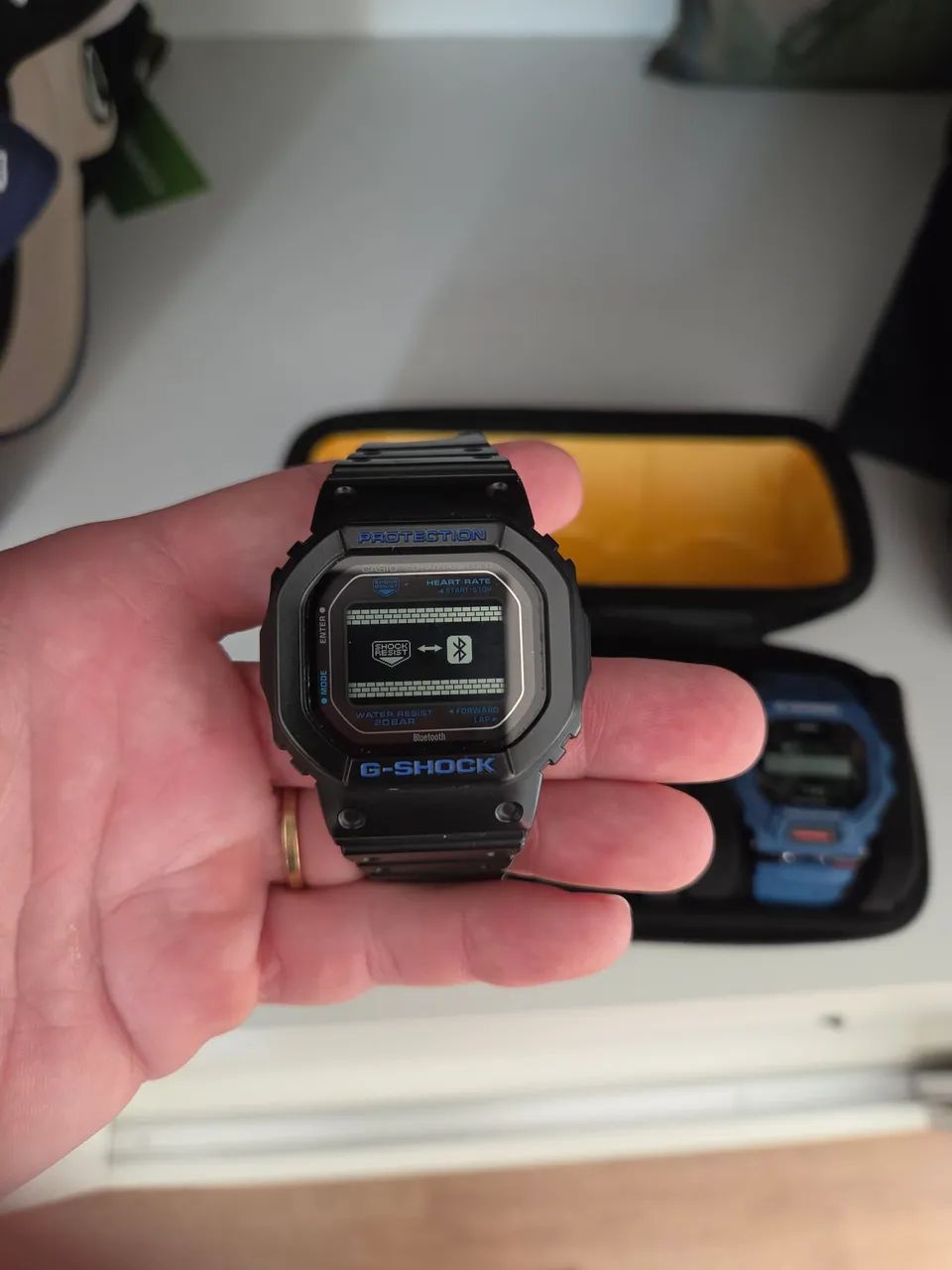 Casio G-shock dw H5600 preto e azul - Foto 5