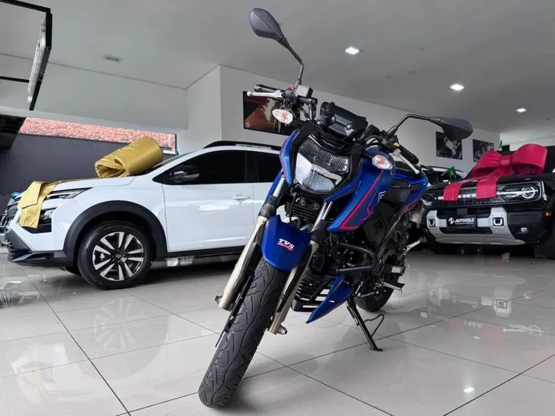 DAFRA APACHE RTR 200CC 2024