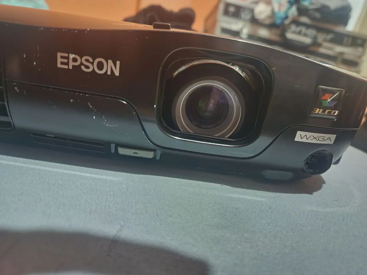 Projetor Epson PowerLite w10+ com HDMI - Foto 3