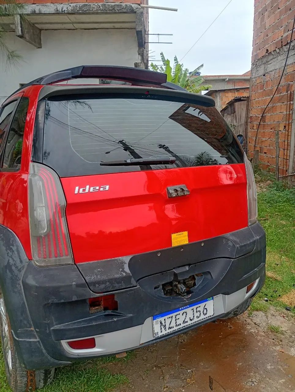 Fiat Idea Adv./ Adv.lock.dualogic 1.8 Flex 5P 2012