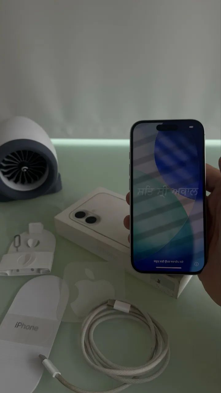 iPhone 16 128G - 11 Meses de Uso - Foto 2