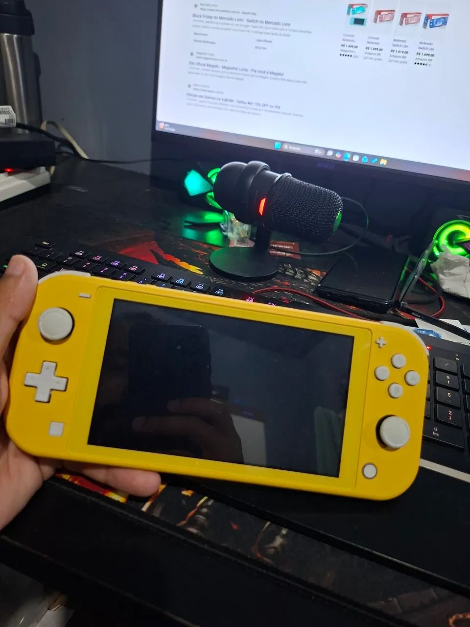 Nintendo Switch lite Amarelo