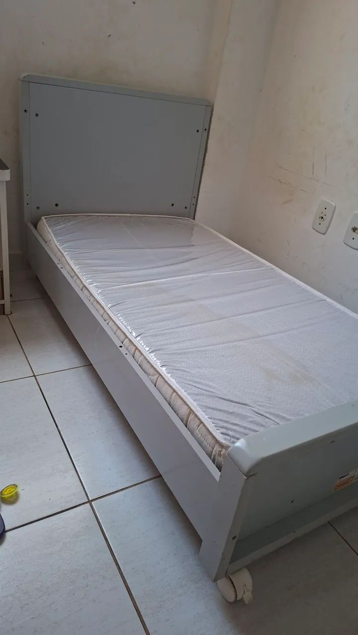 Cama infantil com colchão  - Foto 5