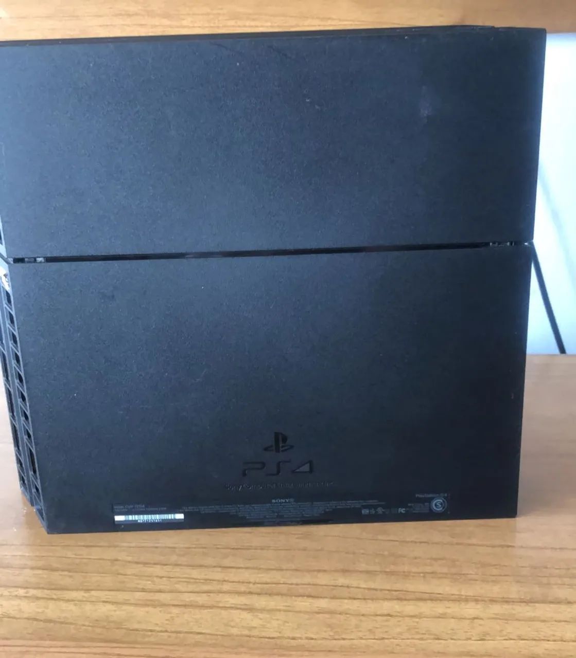 Ps4 Fat - 500 MB / acompanha cabos e sem controle - Foto 2