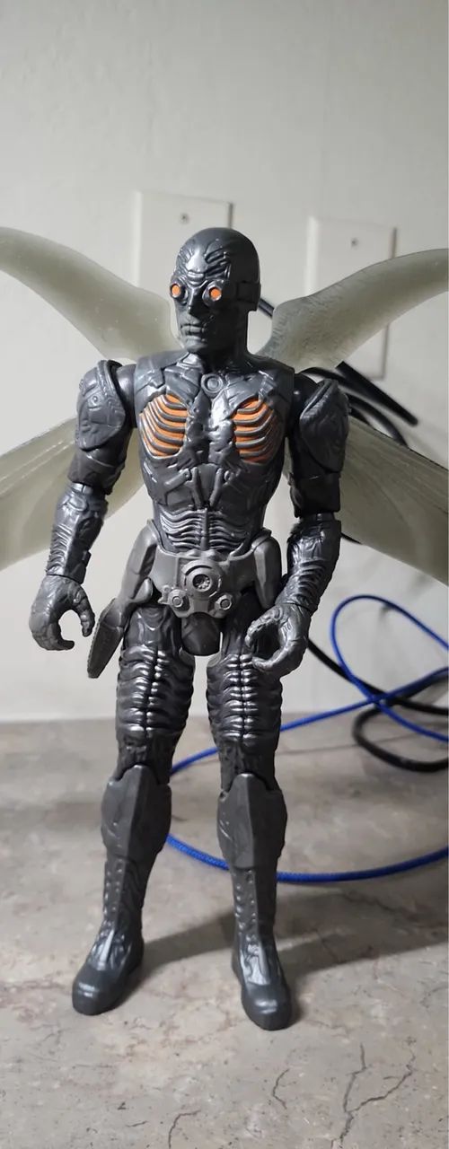 Boneco Parademon Raríssimo 30cm