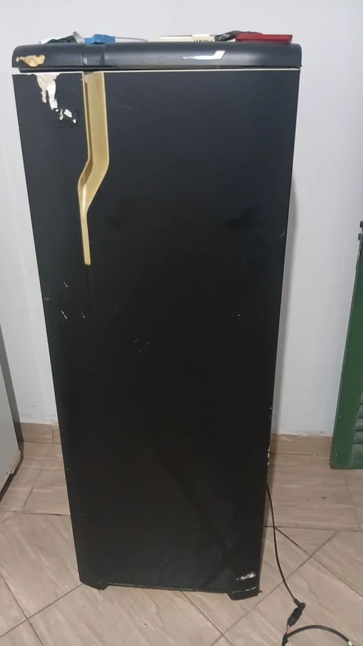 Geladeira Electrolux 322 litros - Foto 5