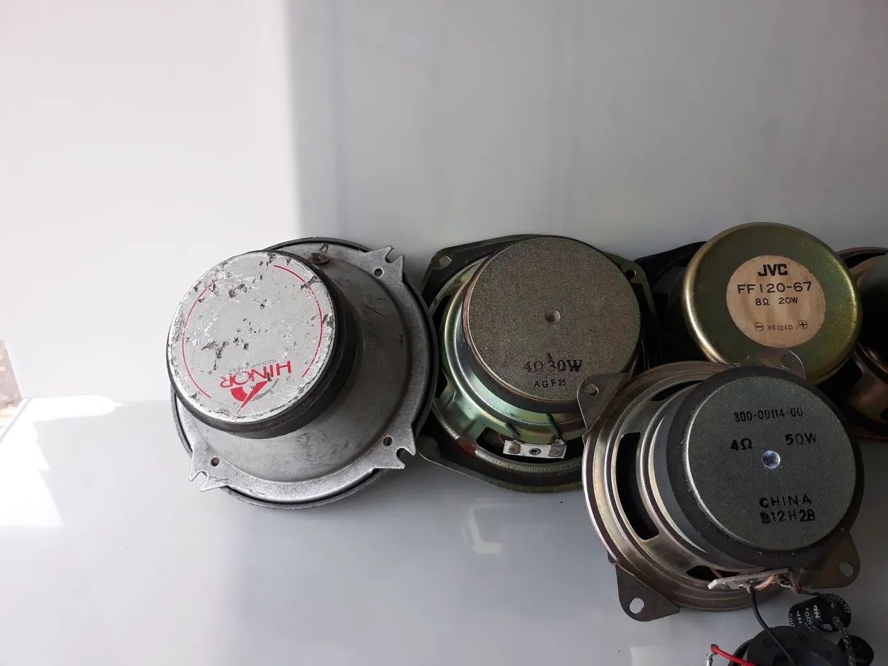 Vendo 5Alto falante sub woofer usado bom de 4Polegadas.  - Foto 2