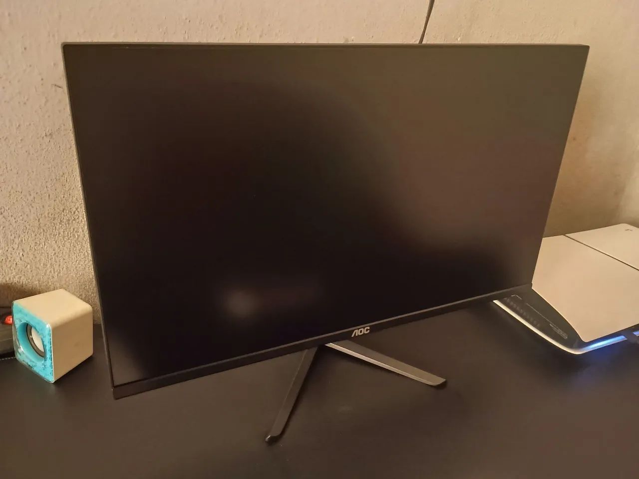 Monitor AOC gaming 24" 180hz - Foto 2