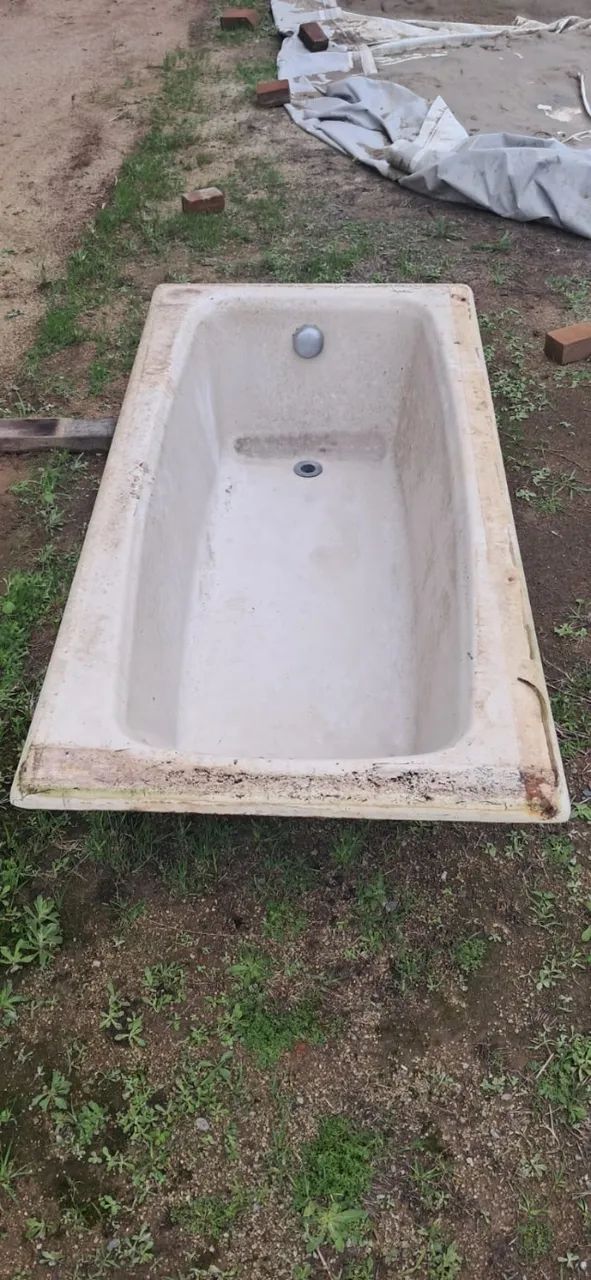 BANHEIRA DE FERRO
