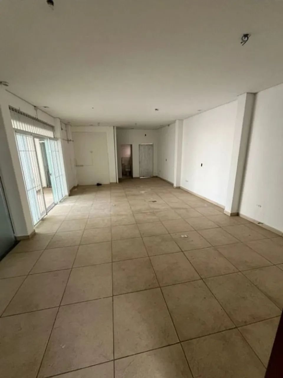 Loja para alugar, 120 m² por R$ 3.990,00/mês - Centro - Palhoça/SC