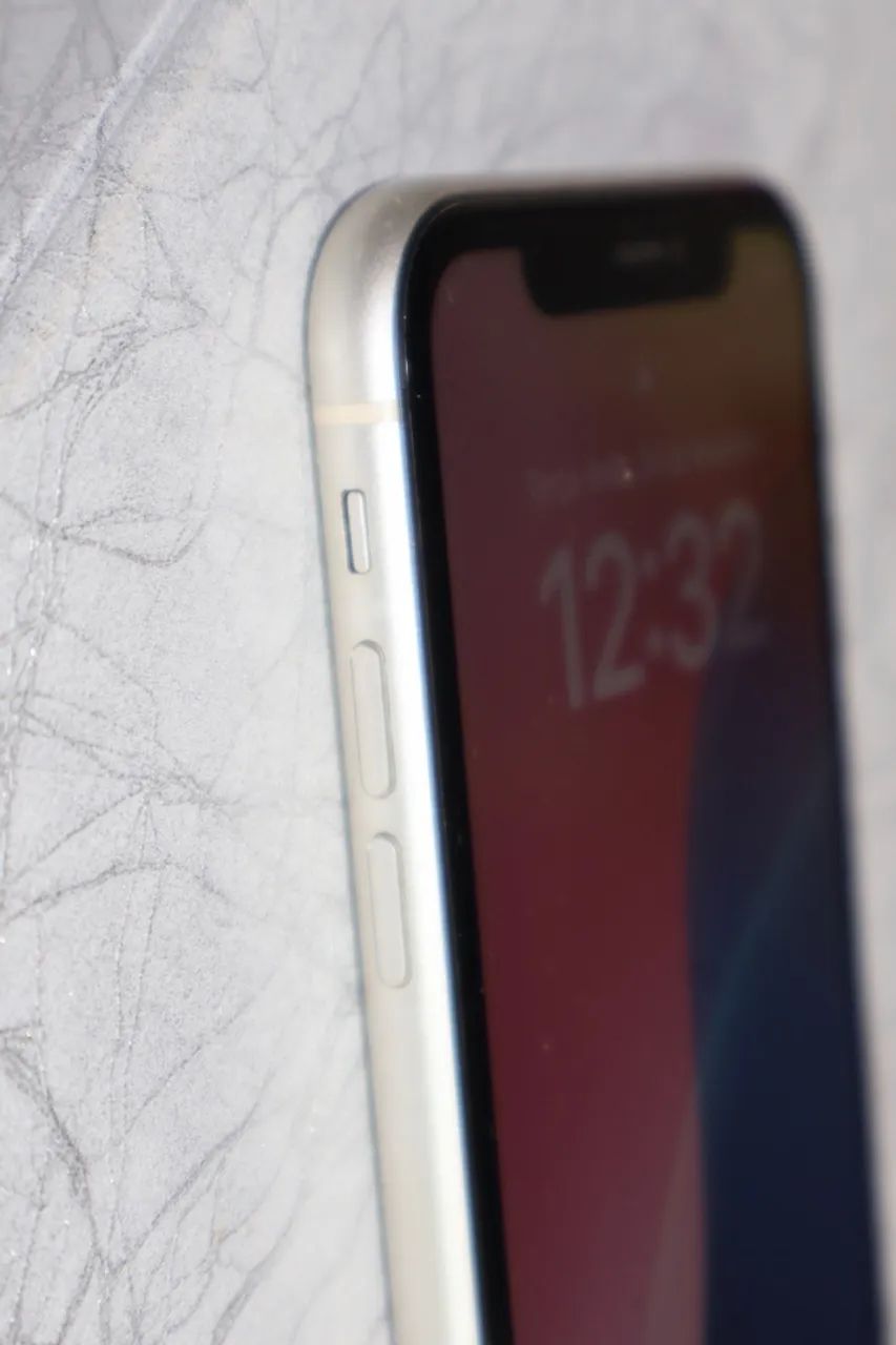 IPHONE 11, 128G- Branco  - Foto 4