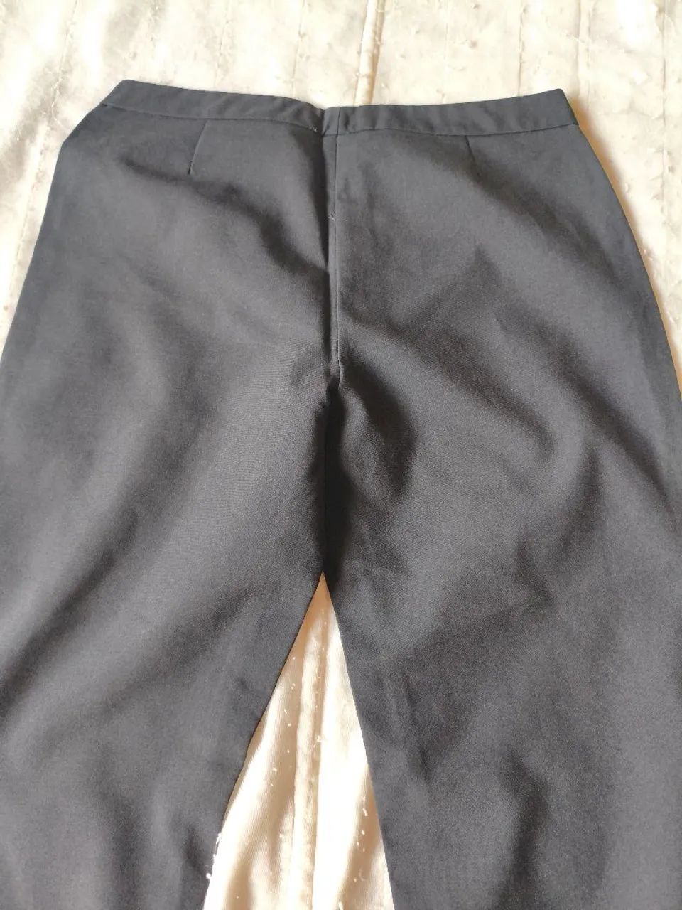 Calça feminina preta social P - Foto 4
