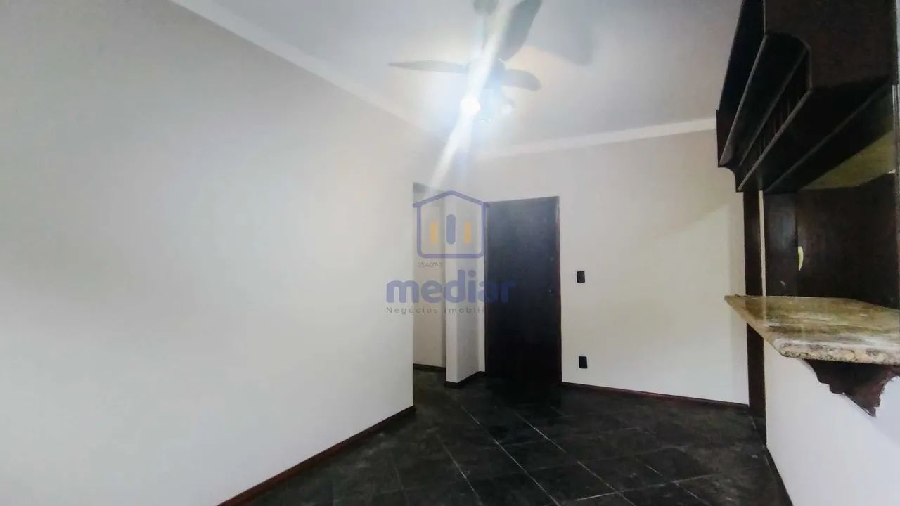 Excelente Apartamento para Alugar 2 dormitórios, com vaga suficiente. - Foto 5