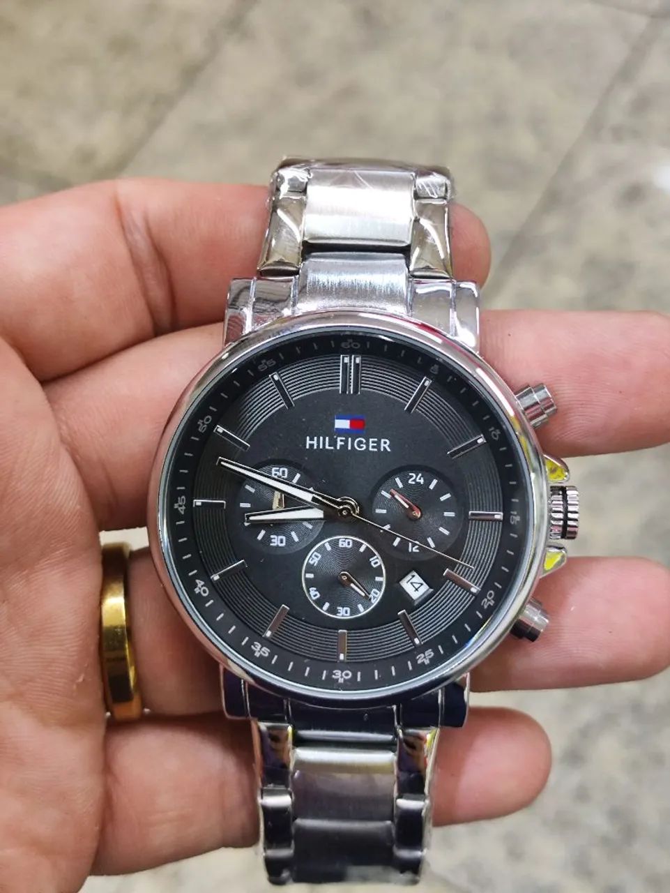 Relógio Tommy Hilfiger Prata e Preto