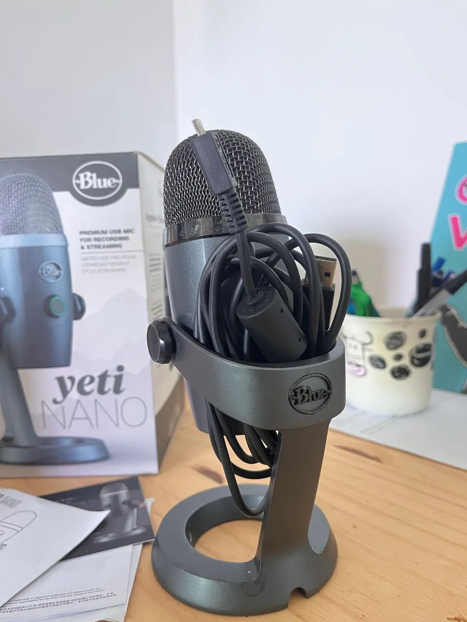 Microfone USB Blue Yeti Nano | Estado de Novo | Na Caixa Original - Foto 5