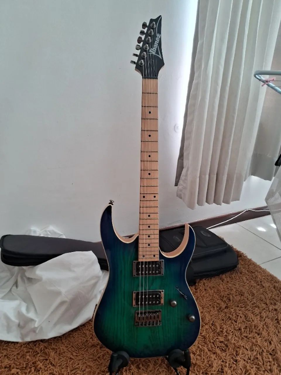 Guitarra Ibanez RG 421 AHM