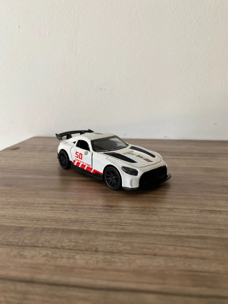 Miniatura Carro Esportivo - Foto 3