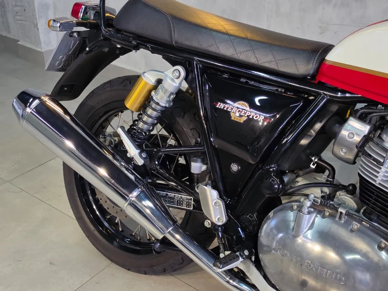 ROYAL ENFIELD Interceptor 650  - 2021 - Foto 5