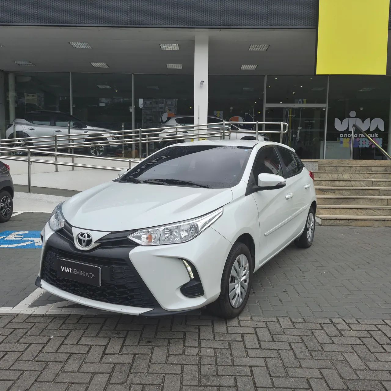 Toyota Yaris 2023