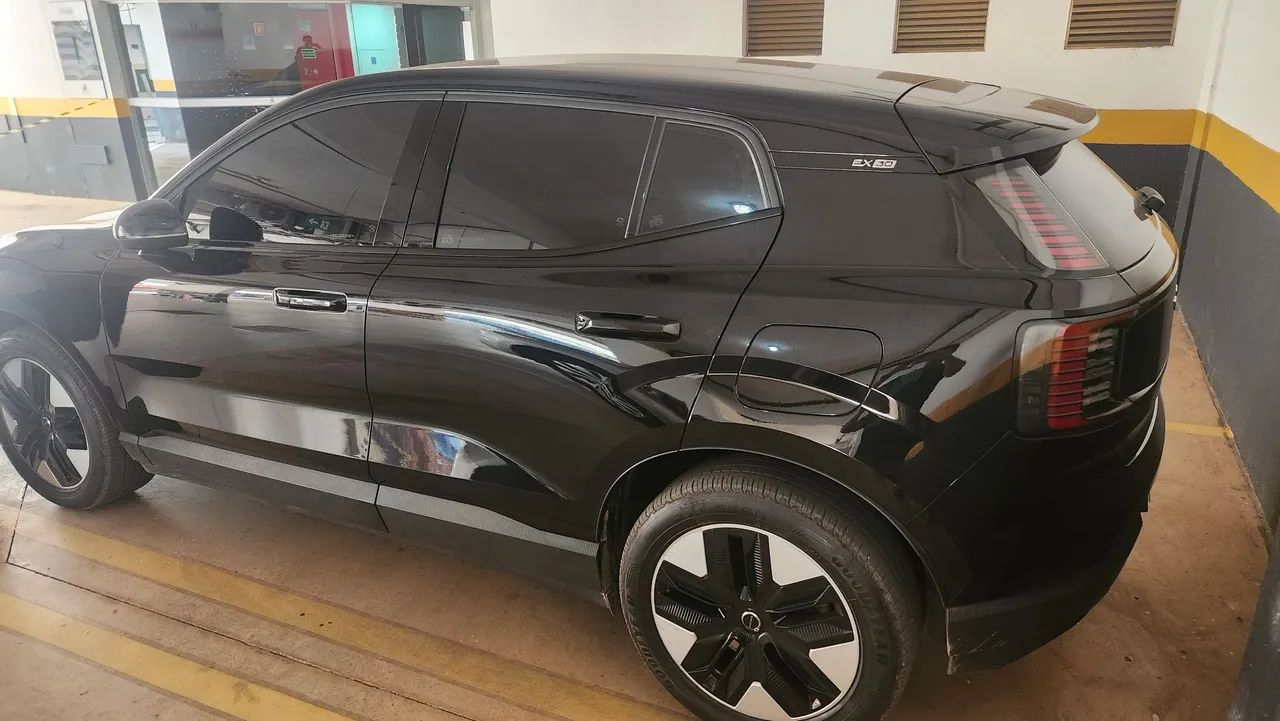 Volvo EX30 E60 Core (elétrico) 2024 - Foto 2