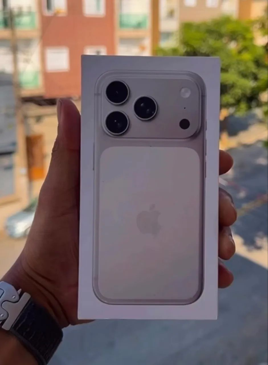 iPhone 17 Pro max 
