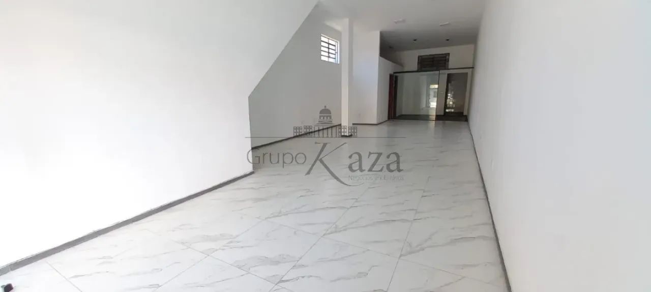 Ponto Comercial - Bosque dos Eucalíptos - 92m²