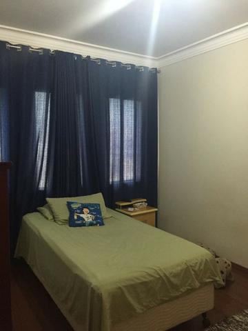 Sobrado Alto Padrão, 4 qts, 3 salas, garagem p 3 carros, Piscina e churrasqueira, Top!!! - Foto 8