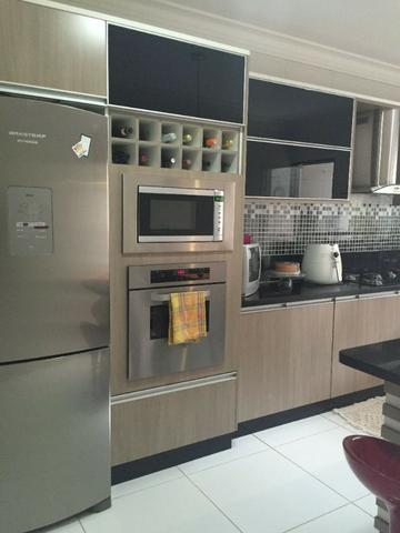Sobrado Alto Padrão, 4 qts, 3 salas, garagem p 3 carros, Piscina e churrasqueira, Top!!! - Foto 6