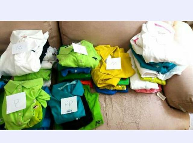 Lote de 94 Polos Femininas Marcas Famosas - Foto 2
