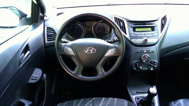 Hyundai Hb20 2015 Completo 1.0 Branco Controle Volante Flex Pneus novos - Foto 12