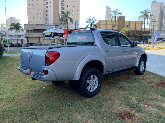 Mitsubishi L200 Triton 3.2 HPE 4X4 Aut 2010/2010 - Foto 5