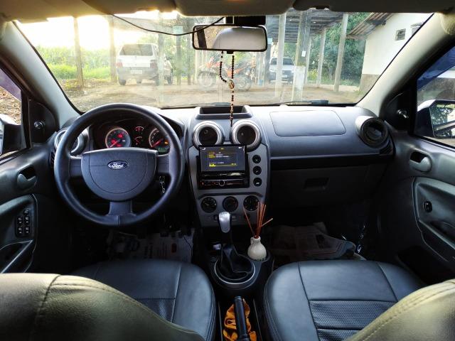 Fiesta Rocam Hatch 1.6 flex preto - Foto 6