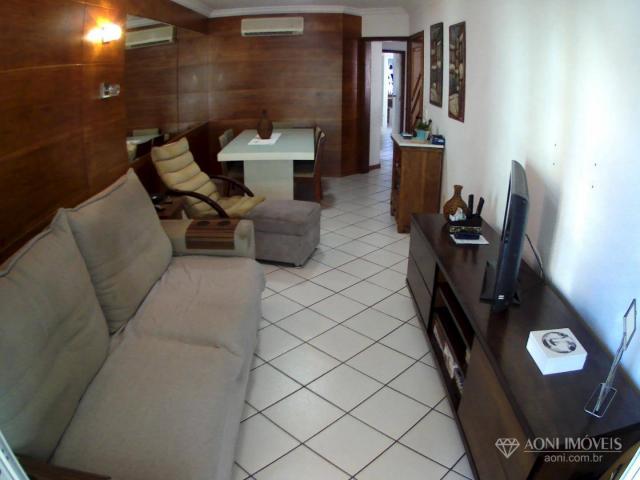 Maravilhoso 3 quartos, amplo e super bem localizado - Foto 5