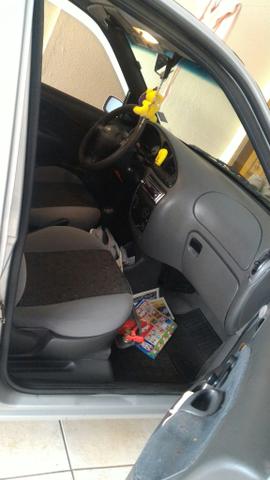 Vendo Ford Fiesta street básico 4 portas - Foto 4